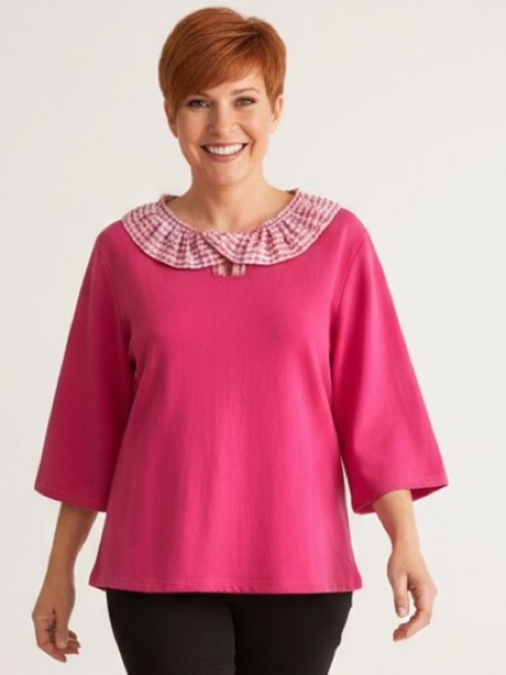 Elizabeth Wilson Fuchsia Knit Tunic with Gingham Collar Ruffle Accent